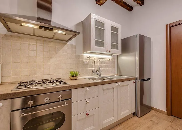 Laurel By Mmega * Floransa